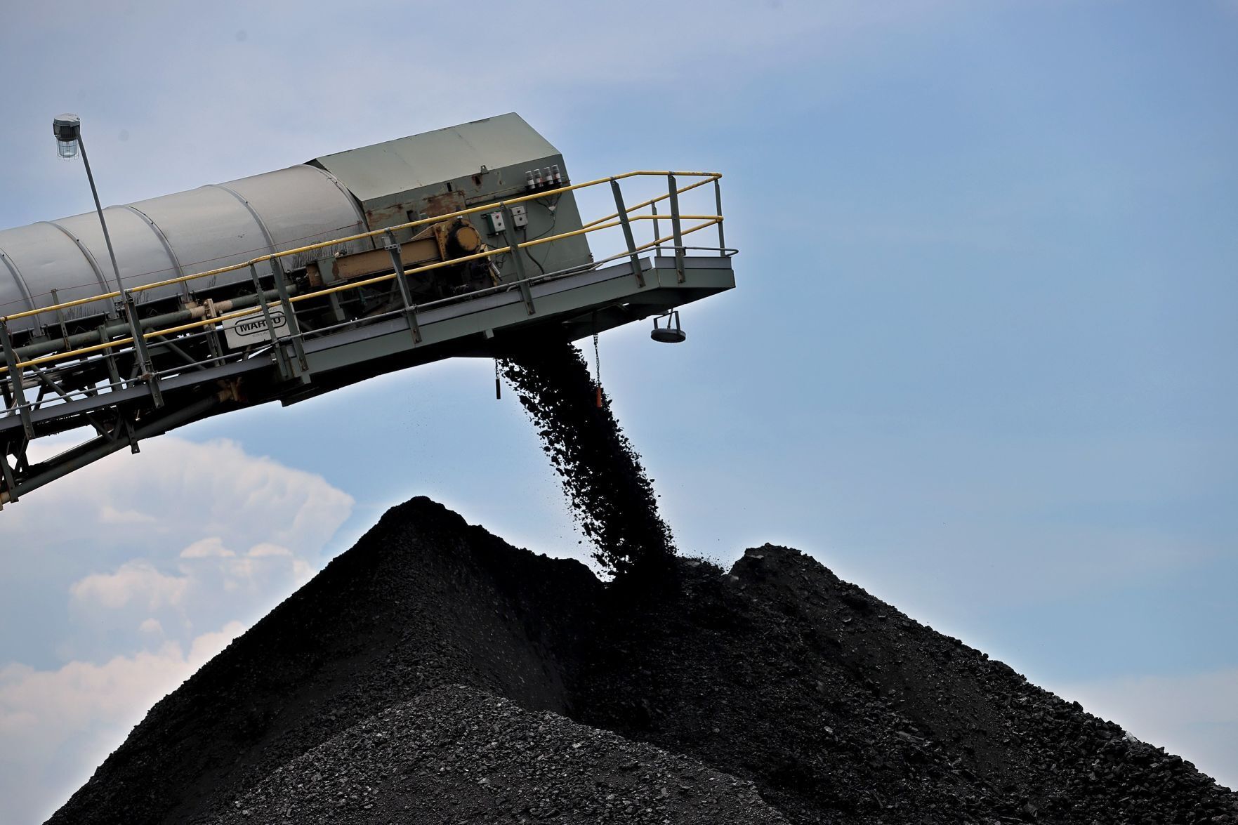 Prairie State Energy Campus, 1630 megawatt coal-fired power plant in Marissa